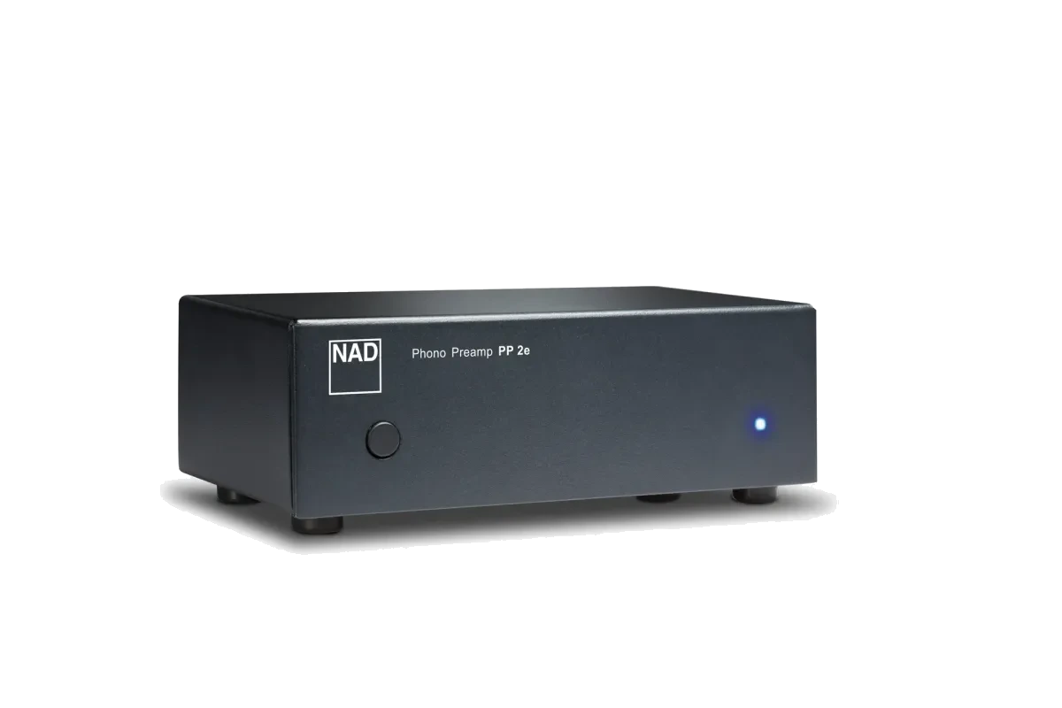 NAD PP 2e Phono Stage - [Phono] three-quarter view at Toma Audio